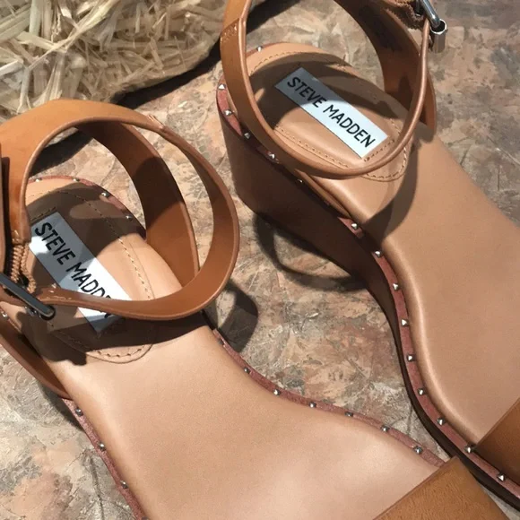 Steve Madden bling women’s sandal - Picture 2 of 10